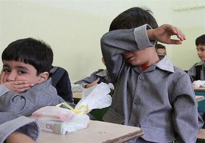  برکناری معلم برای تحقیر دانش‌آموز افغان | اقتصاد24