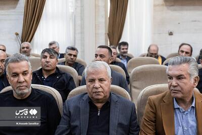 تصاویر: مراسم ترحیم فوتبالیست پیشکسوت منوچهر شفقتیان