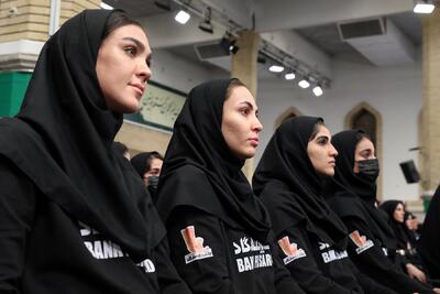 حجاب متفاوت دختران ورزشکار در بیت رهبری +عکس