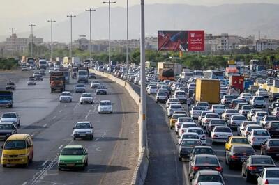  ترافیک سنگین در آزادراه‌های البرز / انسداد مسیر تهران–شمال و جاده چالوس ادامه دارد