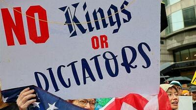  از دادگاه تا دانشگاه؛ آمریکا زیر سایه اعتراضات «نه به پادشاه»