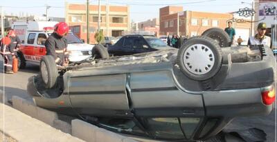  مصدومیت ۵ نفر در واژگونی پراید در مسکن مهر سمنان