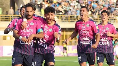  کلیپ باشگاه آلومینیوم اراک و تمجید از تنوع تاکتیکی تیم مجتبی حسینی مقابل پیکان