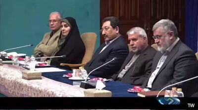  اقدام جنجالی صداوسیما جلیلی: سانسور وزیر ارشاد از کنار رئیس جمهور!