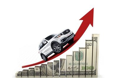 نوسان نرخ دلار در کمین بازار خودرو؛ منتظر گرانی دوباره باشیم؟