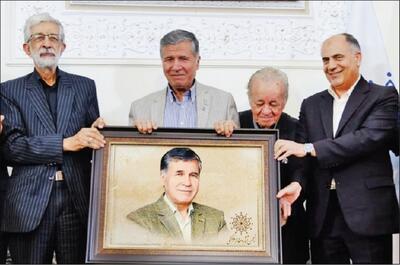 دشمنی با زبان و فرهنگ فارسی علنی شده است