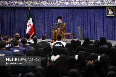 دیدار قهرمانان ورزشی و مدال‌آوران المپیادهای علمی با رهبر معظم انقلاب