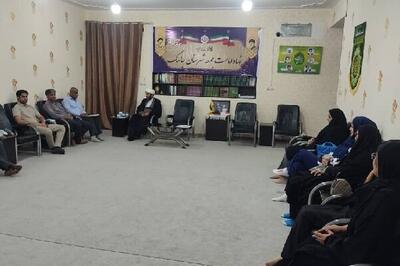  امام جمعه جاسک: استخر شنای جاسک نیازمند بازسازی است