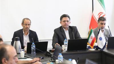 انتقاد از موازی‌کاری‌ نهادها و دستگاه‌های متعدد در زمینه هوش مصنوعی | سند «تقسیم کار ملی سند هوش مصنوعی» بازنگری شود