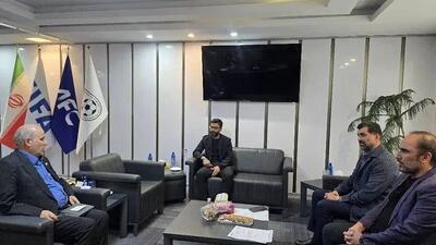  جلسه سرمربی و مدیران تیم امید با تاج - پارس فوتبال