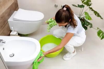  چند روش برای رفع بوی نم دستشویی