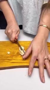  بورانی بادمجان و ماست، ترکیبی ساده و خوش‌طعم از عطر بادمجون و خنکای ماست + فیلم