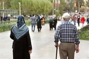 بازنشستگان کارگری در انتظار آغاز واریز حقوق مهر