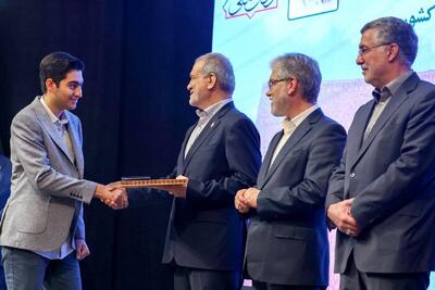 پزشکیان در مراسم آغاز سال تحصیلی دانشگاه ها: در مقابلِ دانایان، فارغ از دیدگاه و جنسیت سرخم کنیم