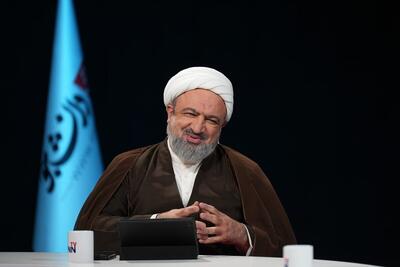 رسایی خطاب به زیدآبادی: شما فقط تهران قلمتان کار می‌کند؟ + فیلم