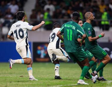 الشرطه 1-4 الاتحاد؛ غرش شیرهای جده، پلیس عراق را فراری داد