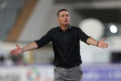 پرسپولیس در انتظار پاسخ اوسمار؛ سرمربی برزیلی سرخ‌ها را در «آب‌نمک» خواباند