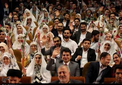 ازدواج دسته‌جمعی 1500 زوج دانشجو در اصفهان/ پاسخی عملی به جنگ نرم - تسنیم