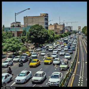 تردد روان در جاده‌های شمال/ ترافیک سنگین در محورهای ورودی به تهران - تسنیم