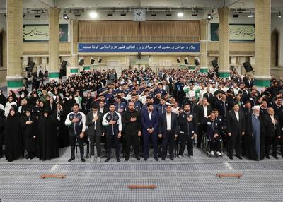 دیدار قهرمانان و مدال‌آوران ورزشی با رهبر انقلاب
