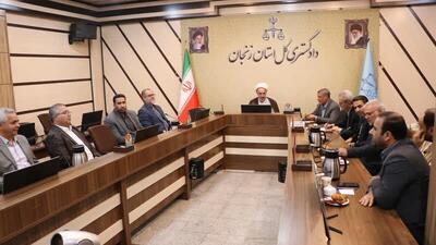  رییس دادگستری زنجان: حضور کارشناسان حقوقی در جامعه ورزش از جرایم پیشگیری می‌کند