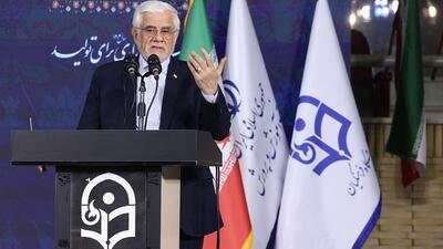  عارف: دانشگاه فرهنگیان باید در جایگاه ستاد عالی تربیت معلم باشد