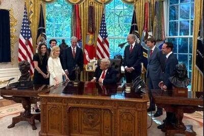  ترامپ بالاخره یک جایزه صلح گرفت!