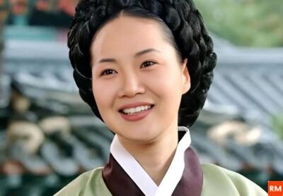  تاریخ وبگردی | چهره ساده بی آلایش «بانو مین» در سریال یانگوم در سن ۵۳ سالگی