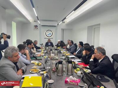  بررسی مشکل فاضلاب گلشهر و باغشهر شهرستان قرچک