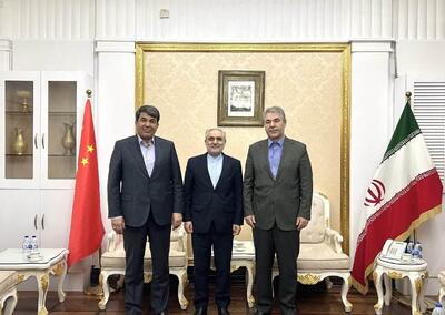 تأکید استاندار کرمان بر گسترش همکاری‌های اقتصادی و سرمایه‌گذاری با چین در دیدار با سرکنسول ایران در شانگهای