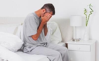  چرا بعضی صبح‌ها «خسته» از خواب بیدار می‌شویم؟ راهکار چیست؟