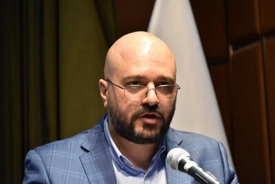  شاهین زینعلی: قدرت‌های جهانی روند ایران‌زدایی از منطقه را دنبال می‌کنند/ چاره‌ای جز پیگیری سیاست موازنه نداریم