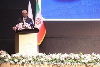  بنگاه‌های بزرگ را به بازار سرمایه سوق می‌دهیم/ طرح رویش، منابع خرد مردم را به صنایع بزرگ هدایت می‌کند | اقتصاد24