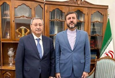  رایرنی غریب‌آبادی با دستیار ویژه الهام علی اف: بهترین راه برای از بین بردن سوء تفاهم ها گفتگو با حسن نیت است