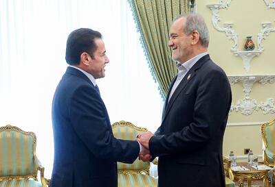 جزئیات دیدار مشاور امنیت ملی عراق با رئیس‌جمهور / پزشکیان: هرگاه وحدت و انسجام میان کشور‌های اسلامی برقرار باشد، توطئه‌های آمریکا و رژیم صهیونیستی علیه ملت‌های منطقه به نتیجه نخواهد رسید / الأعرجی: هیچ تهدیدی از ناحیه مرز‌های عراق متوجه ایران نخواهد بود