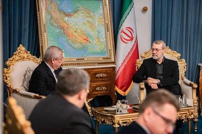  قدردانی لاریجانی از مواضع روسیه درقبال ایران