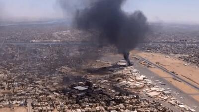  لحظه حمله پهپادی به فرودگاه خارطوم ساعاتی پیش از بازگشایی + ویدئو