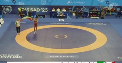  سلام نظامی و دور افتخار غلامرضا فرخی با پرچم ایران پس از کسب نشان طلای کشتی امیدهای جهان + فیلم