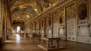  سرقت از لوور؛ سوژه کارتونیست‌های فرانسوی +عکس