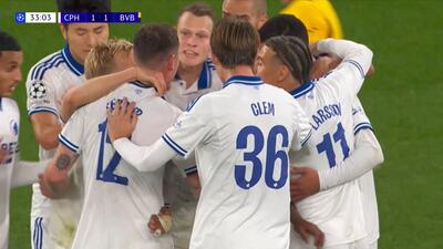  گل اول کپنهاگن به دورتموند (گل به خودی آنتون)