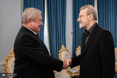  نماینده ویژه پوتین با لاریجانی دیدار کرد