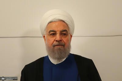  حسن روحانی: به دروغ می‌گویند دولت تدبیر و امید مایل نبود با شرق کار کند/  بعد از برجام بالاترین قراردادی که درباره آن با کشورهای دنیا مذاکره کردیم با چین بود/ آقای شی جین‌پینگ به تهران آمد،توافق کردیم و قول داد که ۴۰ میلیارد دلار در ایران سرمایه‌گذاری کند