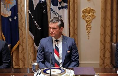  دولت ترامپ دوباره به مادر یک خبرنگار توهین کرد + عکس