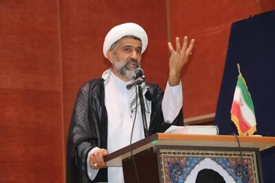  حجت الاسلام زارعی: سطح معیشتی کارکنان نیروهای مسلح ارتقا یابد