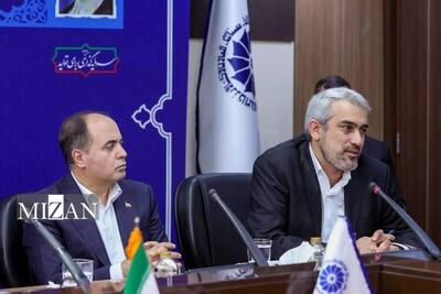 وزیر اقتصاد: دولت برای بهبود شرایط اقتصادی برنامه کوتاه‌مدت طراحی کرده است