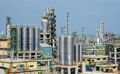  گام بزرگ پتروشیمی تبریز در توسعه پروژه پلی‌اتیلن سنگین با انتقال موفق پکیج اکسترودر