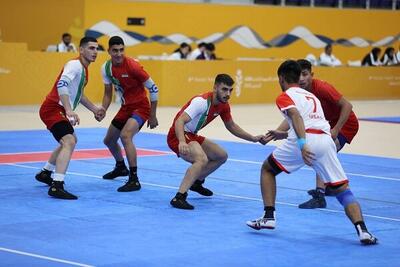  سومین پیروزی قاطع تیم ملی کبدی پسران ایران برابر میزبان - پارس فوتبال