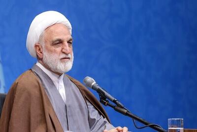 رئیس قوه قضائیه: دانشجویان هوشیار باشند که در زمین دشمن بازی نکنند
