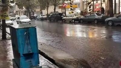 بارش شدید باران در آستارا + ویدیو