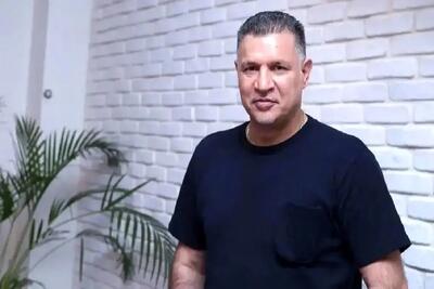  آواز احساسی؛ روزبه نعمت الهی کار تکرار نشدنی کرد برای علی دایی بین هزاران آدم